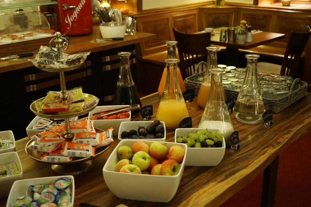 Ott'S Hotel Weinwirtschaft & Biergarten Weil Am Rhein/Basel Buitenkant foto
